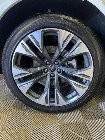 2026 Audi Q8 Premium Plus