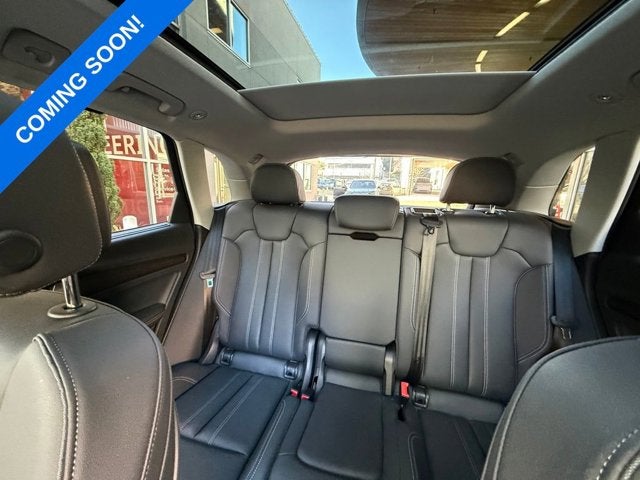 2022 Audi Q5 S line Prestige