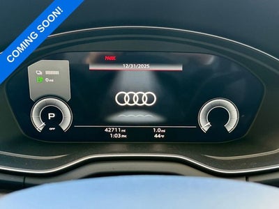 2022 Audi Q5 S line Prestige