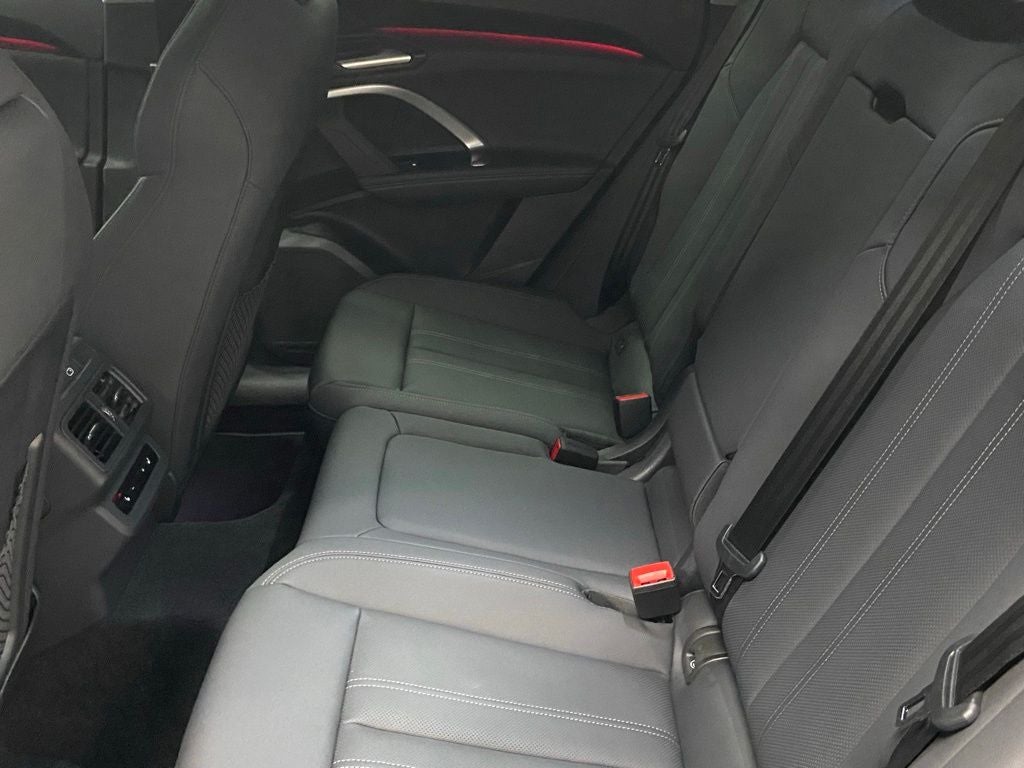 2026 Audi Q5 2.0T Prestige quattro
