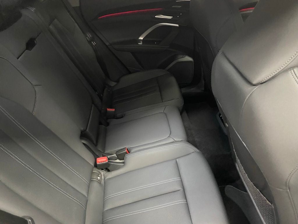 2026 Audi Q5 2.0T Prestige quattro