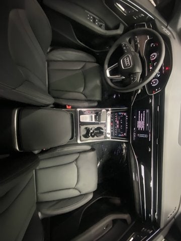 2026 Audi Q8 Prestige