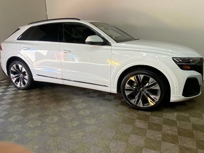 2026 Audi Q8 Prestige