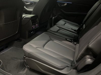 2026 Audi Q7 Premium Plus