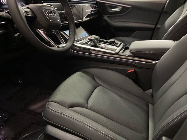 2026 Audi Q7 Premium Plus