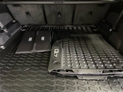 2026 Audi Q7 Premium Plus