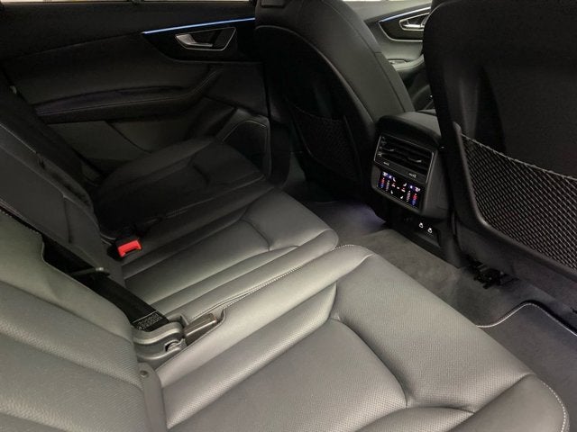 2026 Audi Q7 Premium Plus