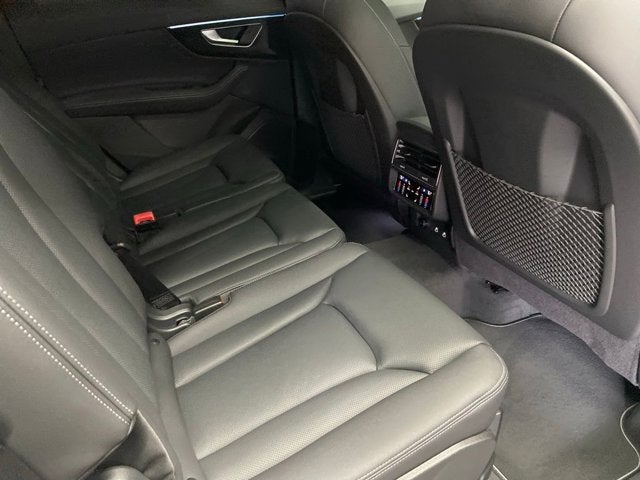 2026 Audi Q7 Premium Plus