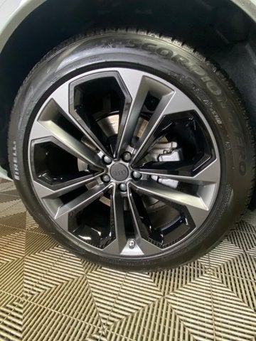 2026 Audi Q7 Premium Plus