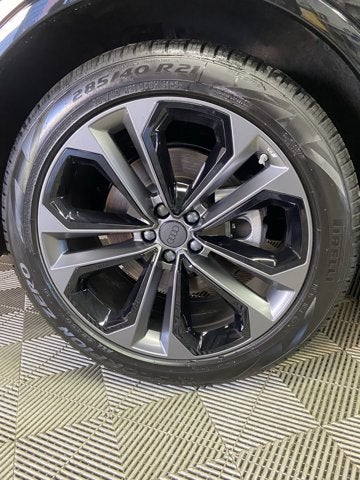 2026 Audi Q7 Premium Plus