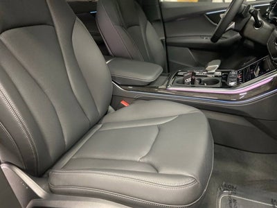 2026 Audi Q7 Premium Plus