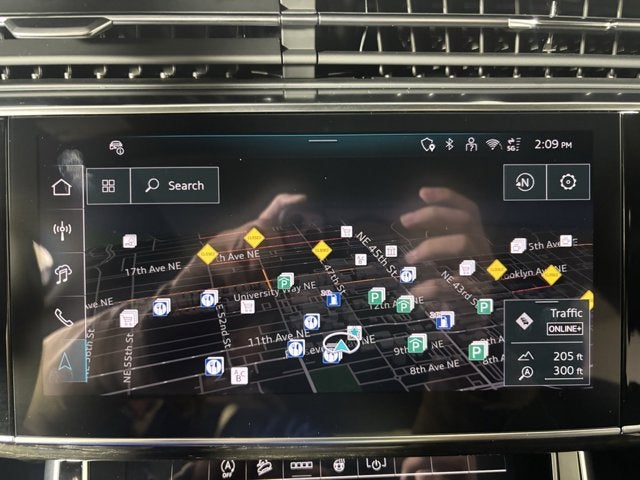 2026 Audi Q7 Premium Plus