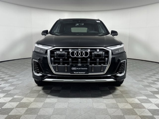 2026 Audi Q7 Premium Plus