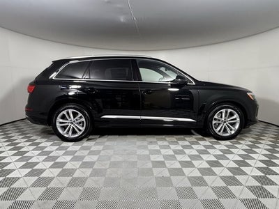 2026 Audi Q7 Premium Plus