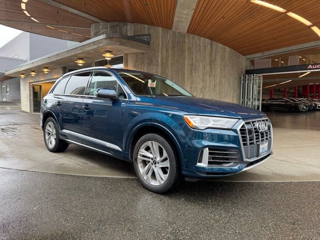 2022 Audi Q7 Premium Plus