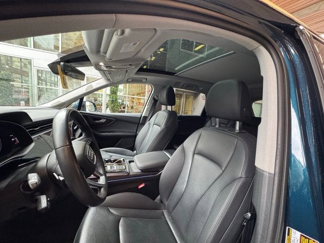 2022 Audi Q7 Premium Plus