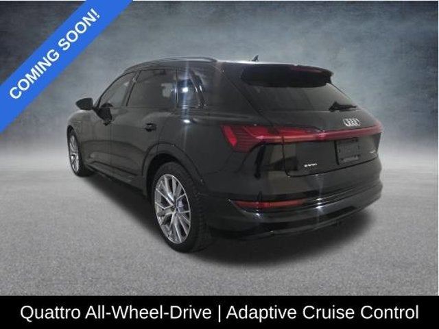 2021 Audi e-tron Prestige