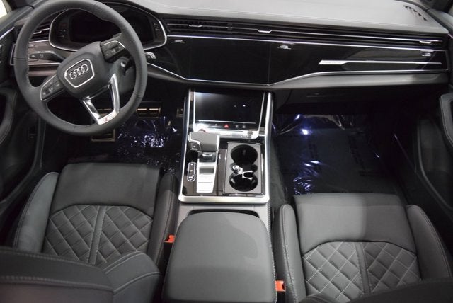 2026 Audi SQ7 Prestige