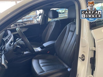 2017 Audi A4 Season of Audi Premium