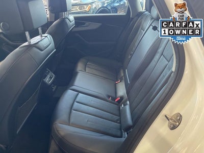 2017 Audi A4 Season of Audi Premium