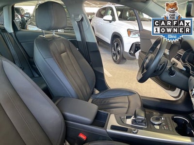 2017 Audi A4 Season of Audi Premium