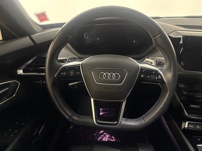 2022 Audi e-tron GT Prestige