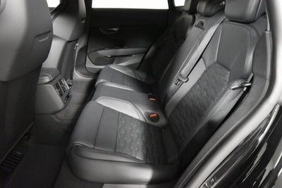 2025 Audi RS e-tron GT performance