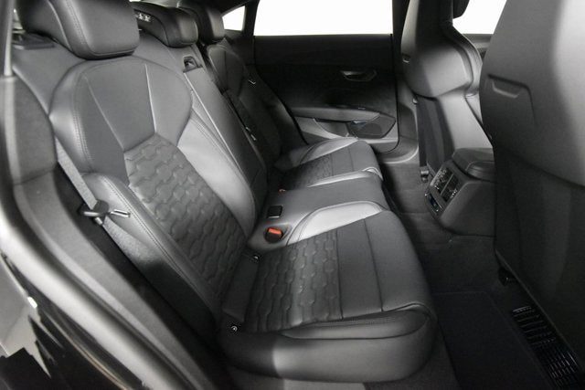 2025 Audi RS e-tron GT performance