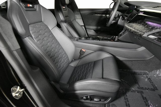 2025 Audi RS e-tron GT performance