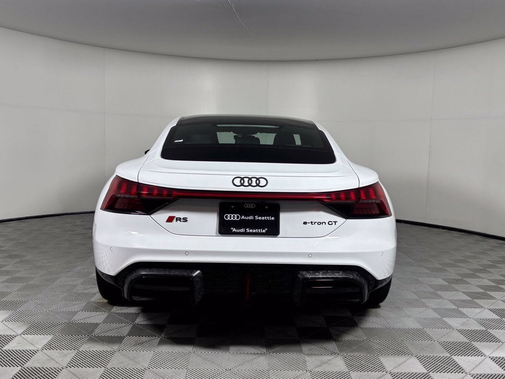 2026 Audi RS e-tron GT performance Base quattro