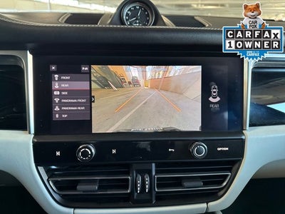 2023 Porsche Macan T