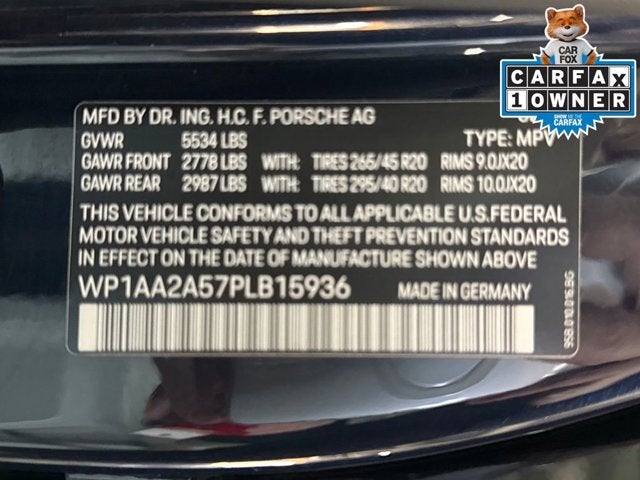 2023 Porsche Macan T