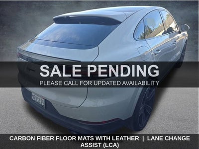 2023 Porsche Cayenne Platinum Edition