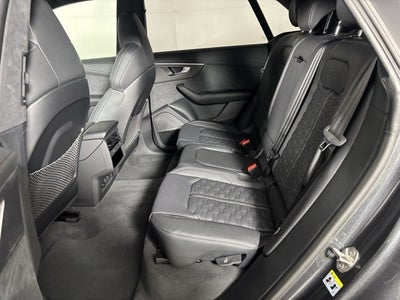 2026 Audi RS Q8 performance