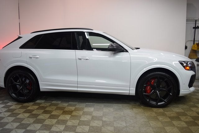 2026 Audi RS Q8 performance