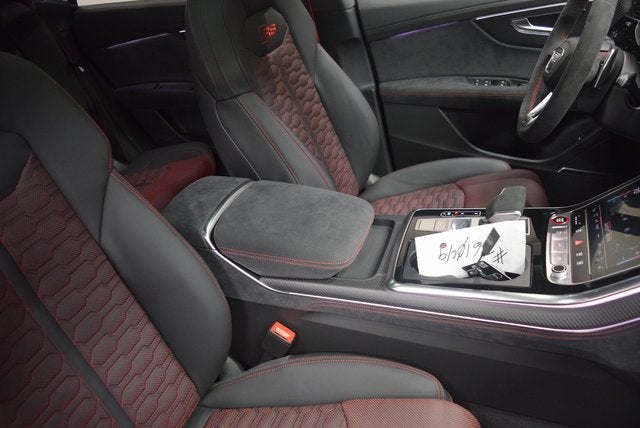 2026 Audi RS Q8 performance