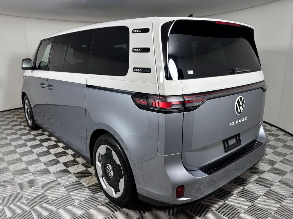 2025 Volkswagen ID. Buzz Pro S Plus