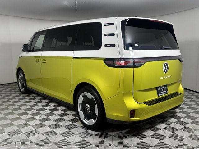 2025 Volkswagen ID. Buzz Pro S Plus