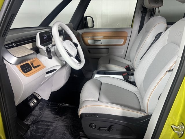 2025 Volkswagen ID. Buzz Pro S Plus