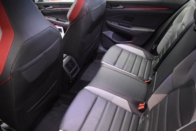 2026 Volkswagen Golf GTI SE