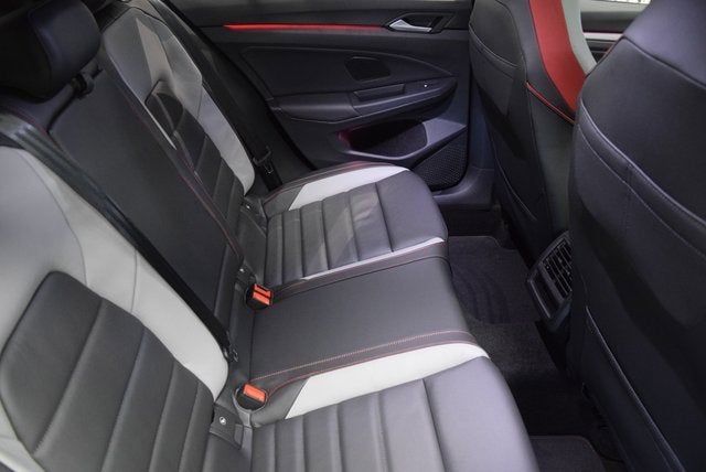 2026 Volkswagen Golf GTI SE