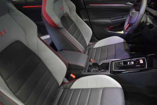 2026 Volkswagen Golf GTI SE