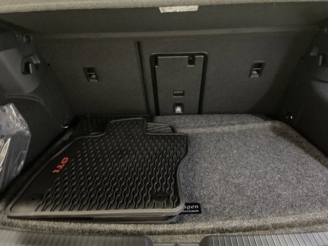 2026 Volkswagen Golf GTI SE