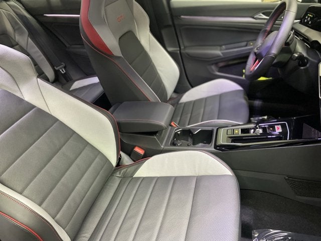 2026 Volkswagen Golf GTI SE