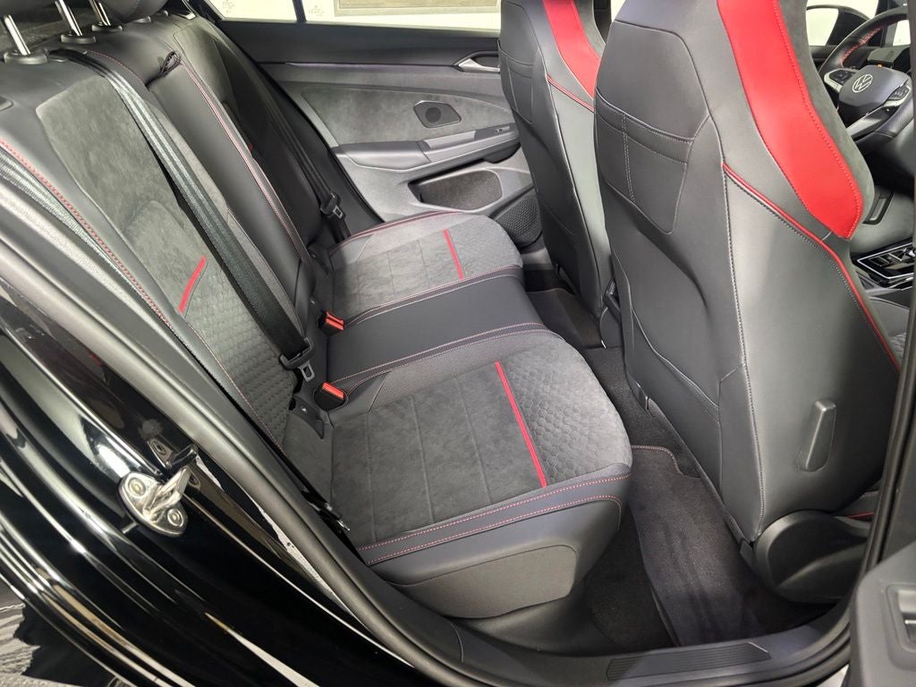 2026 Volkswagen Golf GTI SE