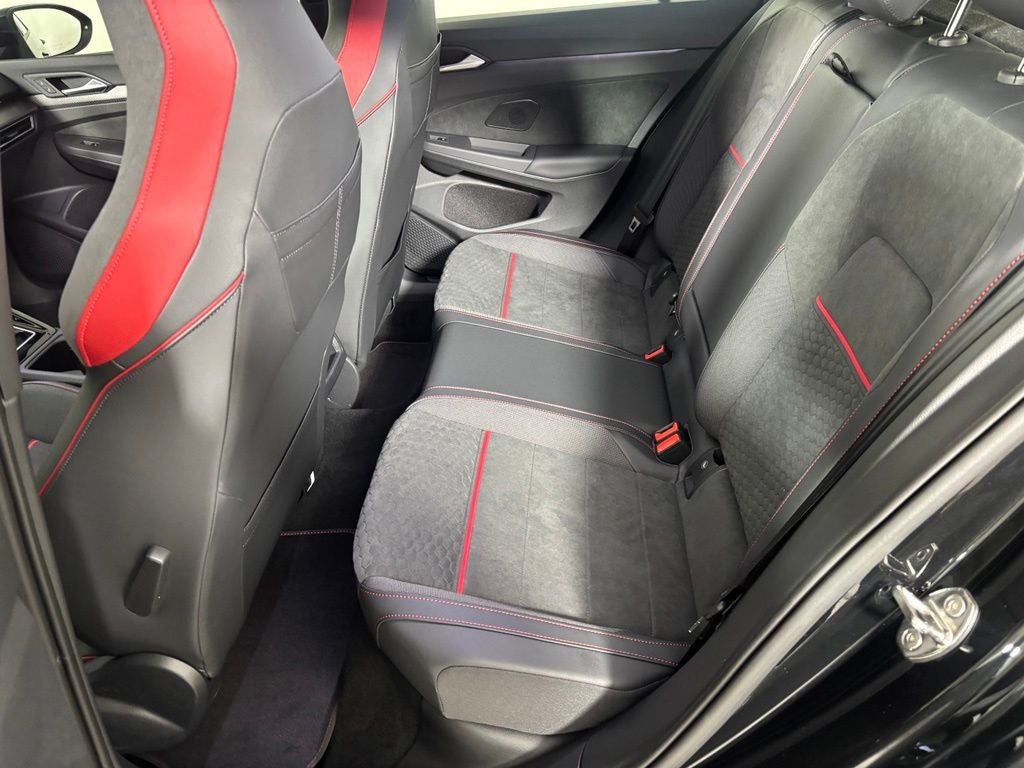 2026 Volkswagen Golf GTI SE