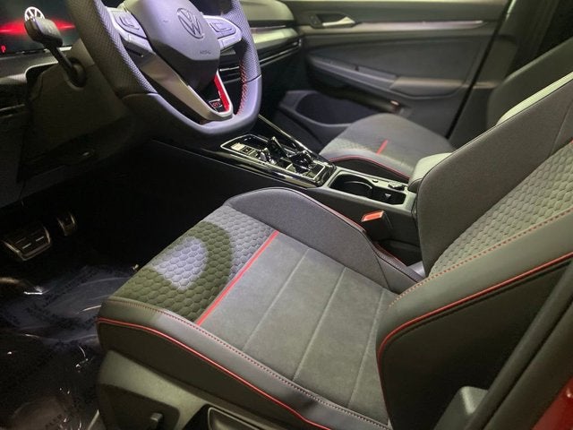 2026 Volkswagen Golf GTI SE