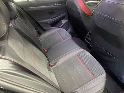 2026 Volkswagen Golf GTI SE