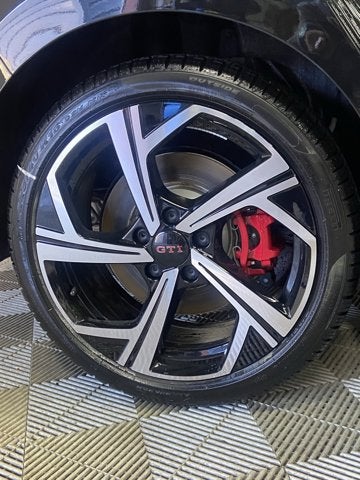 2026 Volkswagen Golf GTI SE