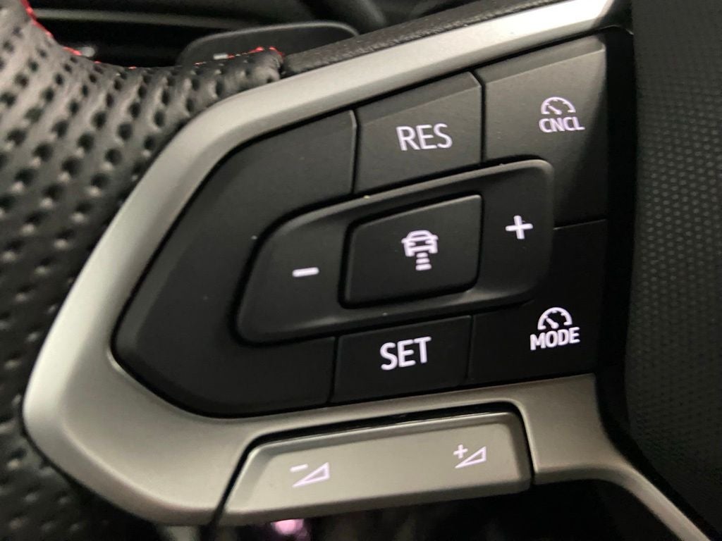 2026 Volkswagen Golf GTI Autobahn